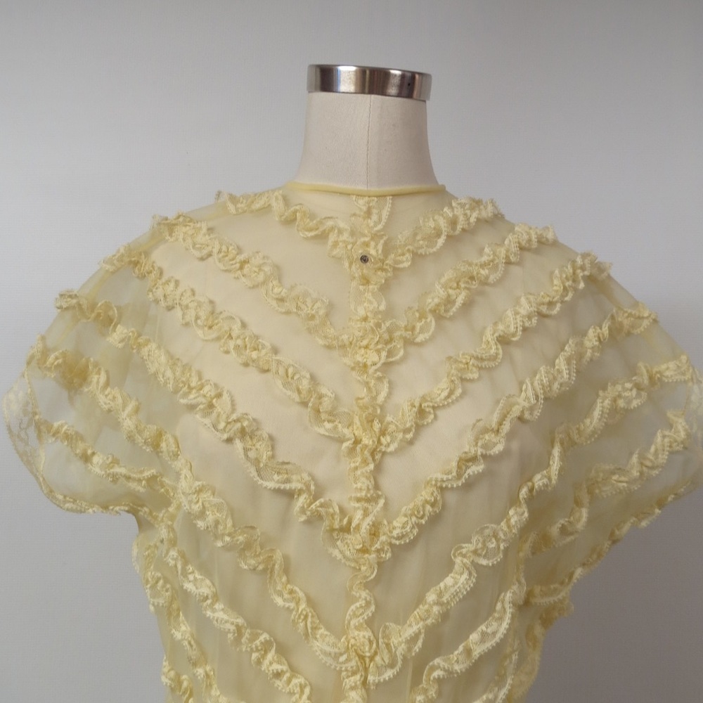 1950 Sheer Vintage blouse